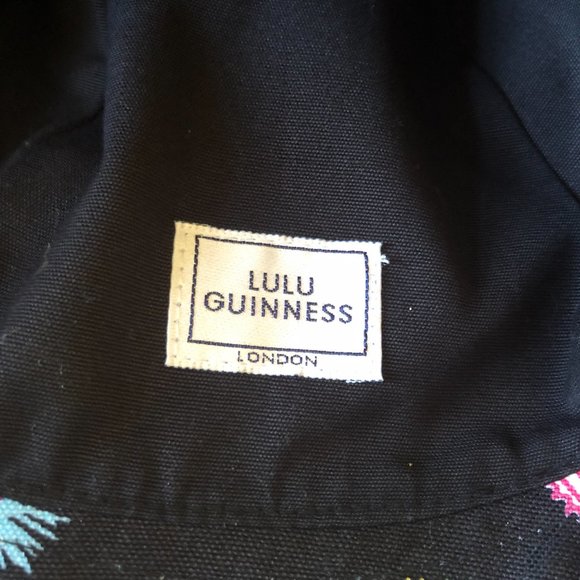 Lulu Guinness London Bucket Hat – Black & Multi-color Seahorse Print - Picture 5 of 6